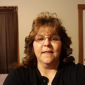 Meet your Posher, Holly