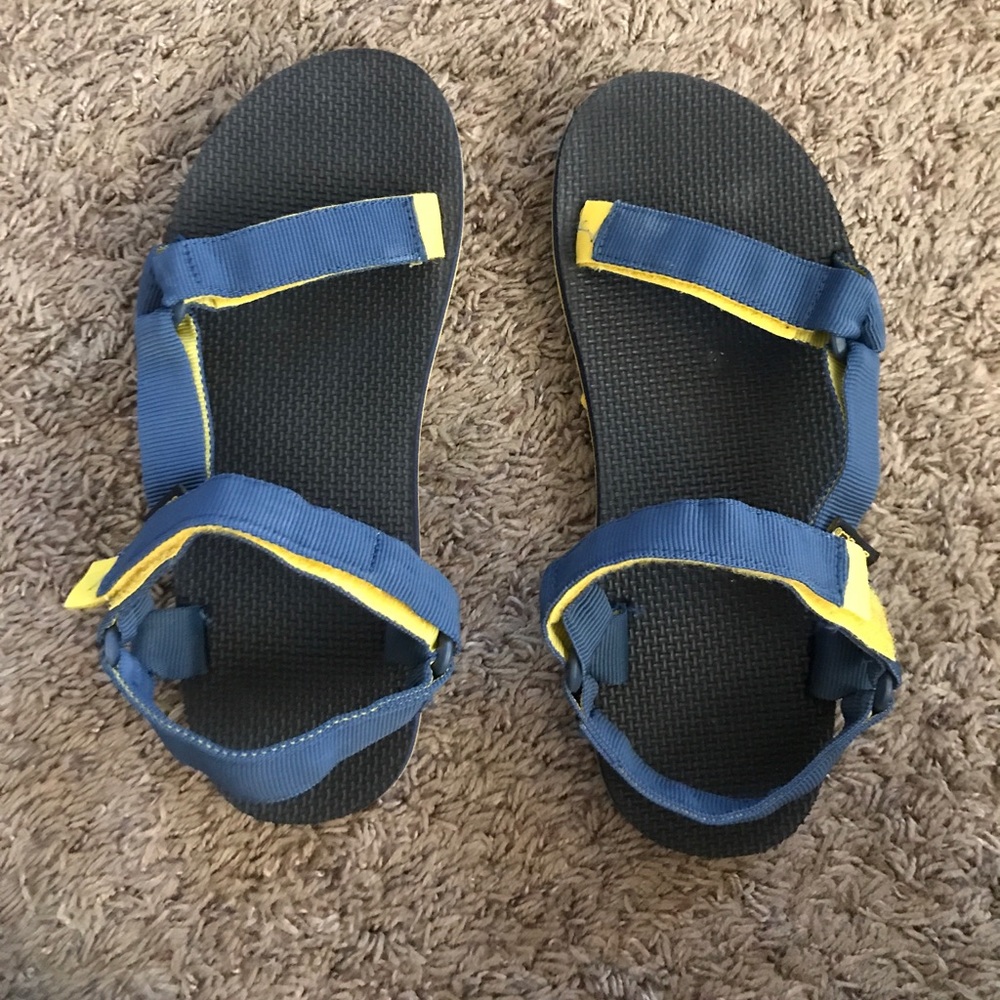 Tevas!