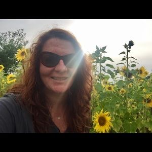 Meet your Posher, Renee