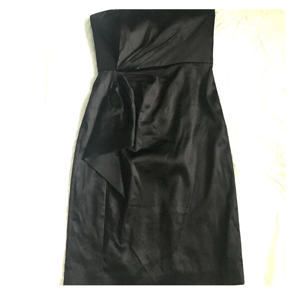 White House Black Market black strapless dress
