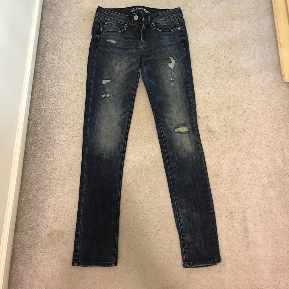 Nearly new American Eagle Skinny Jeans Size 6