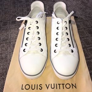 LOUIS VUITTON DAMIER LOW-TOP SNEAKERS