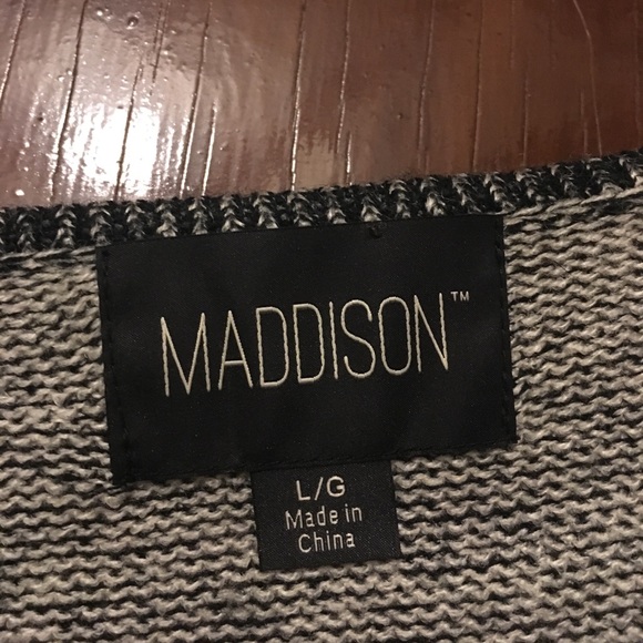 Sweater - Picture 3 of 3