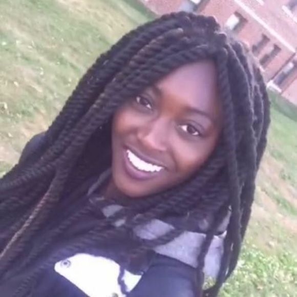 Meet your Posher, Kadiata - Picture 1 of 1