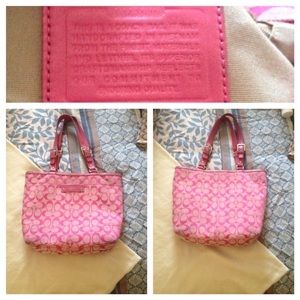 Pink coach purse