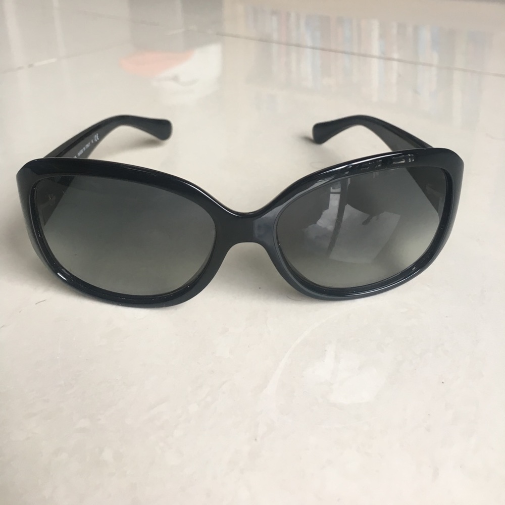 D&G black sunglasses - Picture 2 of 3
