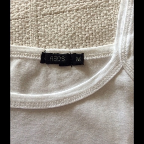 Top - Picture 2 of 2