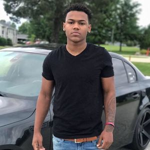 Meet your Posher, Shawn