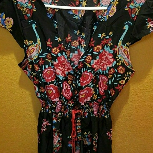 🌷Irregular🌷Vineyards Maxi Hotel Paradiso - Picture 2 of 6