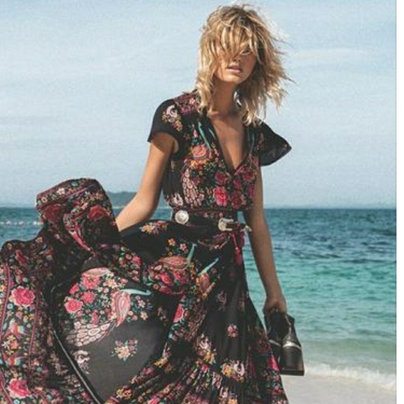 🌷Irregular🌷Vineyards Maxi Hotel Paradiso - Picture 3 of 6