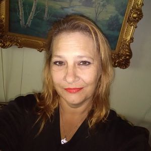 Meet your Posher, Denice