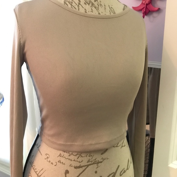 Forever21 Nude Long Sleeve Crop Top - Picture 5 of 7