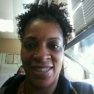 Meet your Posher, Sheila