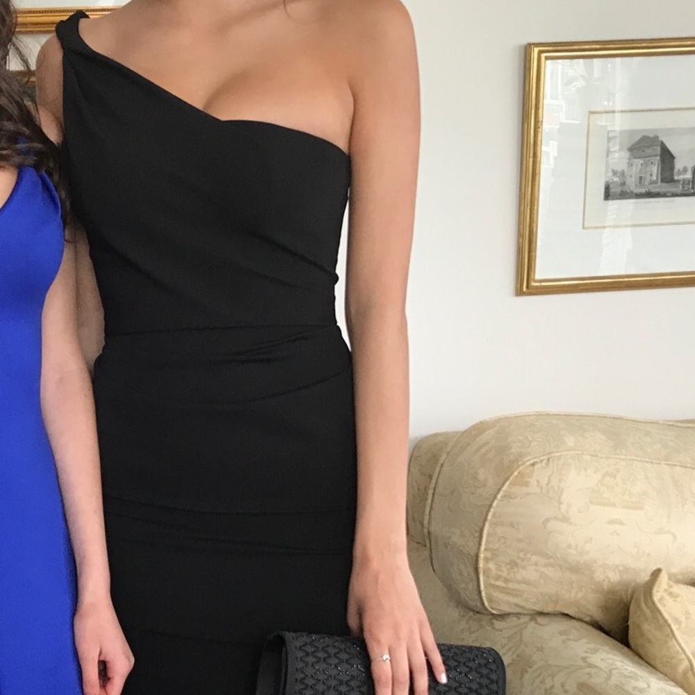 AIDA gown