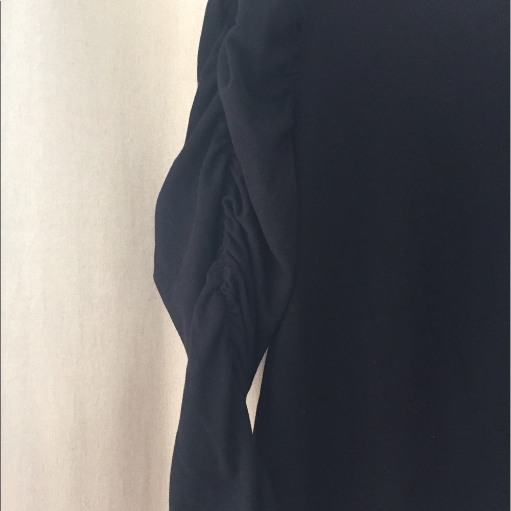 Black shirt with ruched sleeves. - Picture 2 of 2