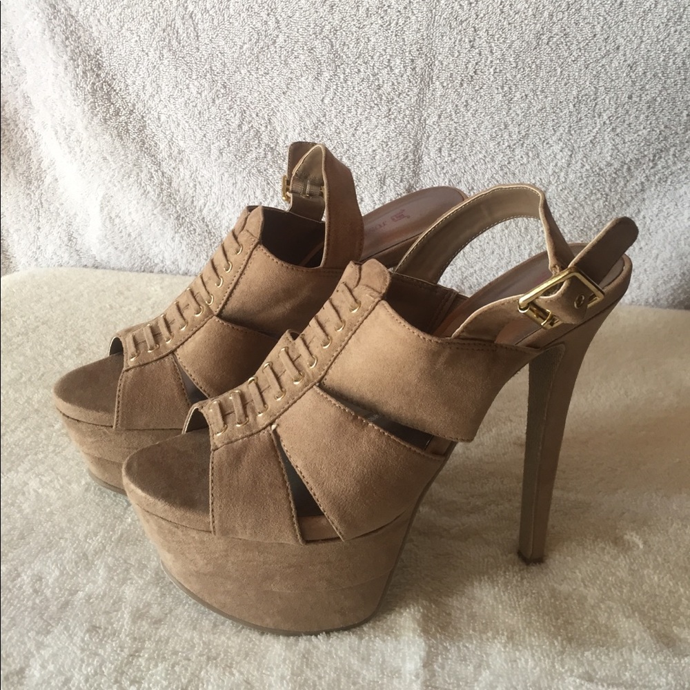 JustFabulous platform peep toe    stilettos