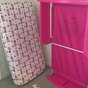 Minnie Mouse Bed and Frame