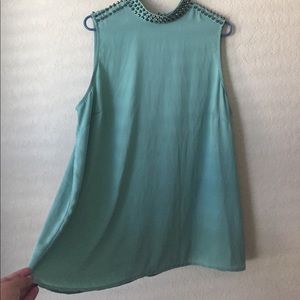 *Rare* F21+ Sleeveless top with Studded Collar