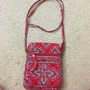 Small Vera Bradley cross body purse