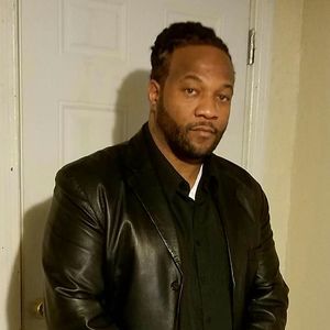 Meet your Posher, Dee