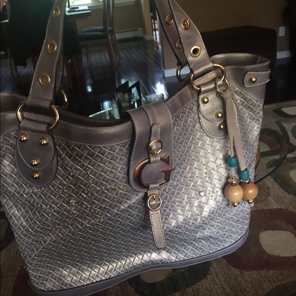 Genuine Guess Tote - Picture 4 of 4