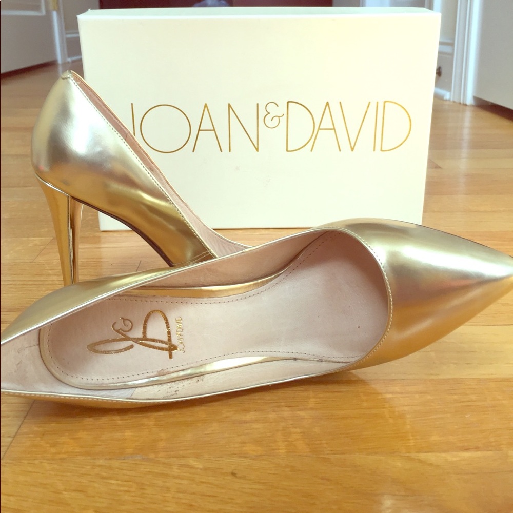 Joan and David Gold Pumps - Picture 3 of 4