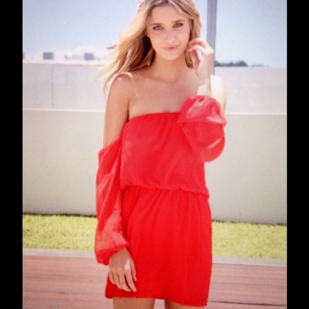 🌹Sabo Skirt Red Off-the-shoulder Dress