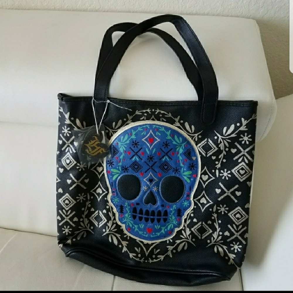 Skull bag