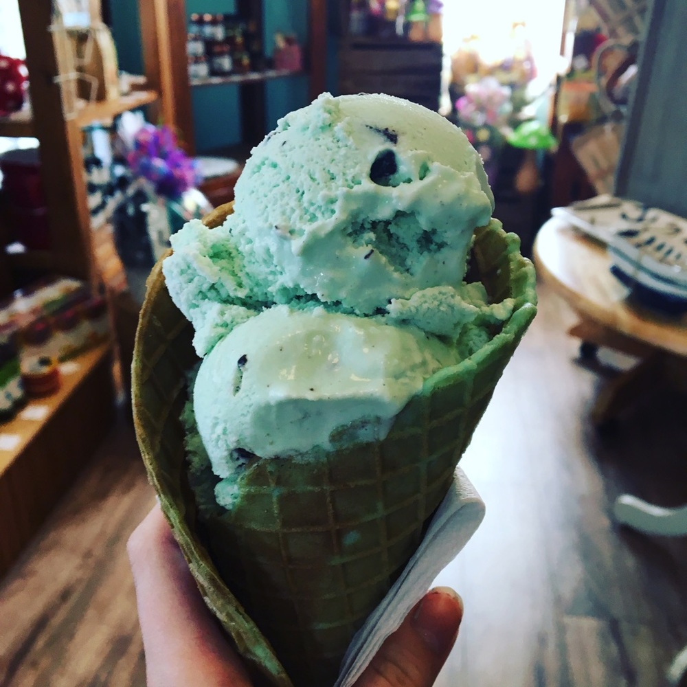 Meet your Posher, Kennedy