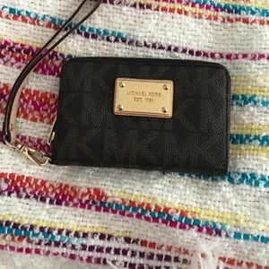 Micheal Kors wallet