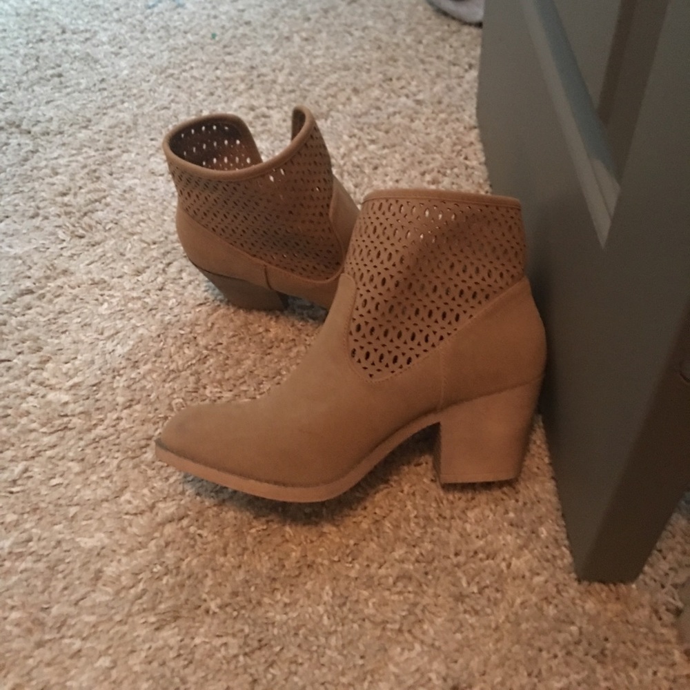 Light brown ankle boots