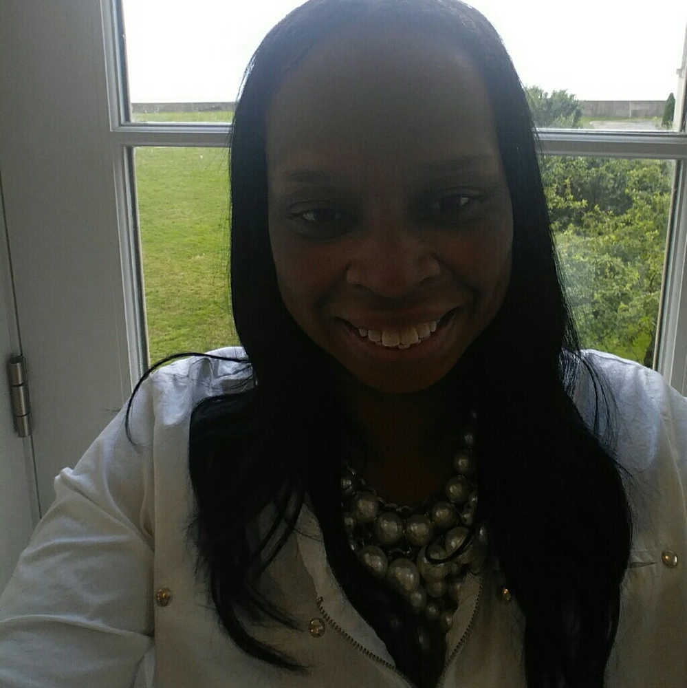 Meet your Posher, Debra