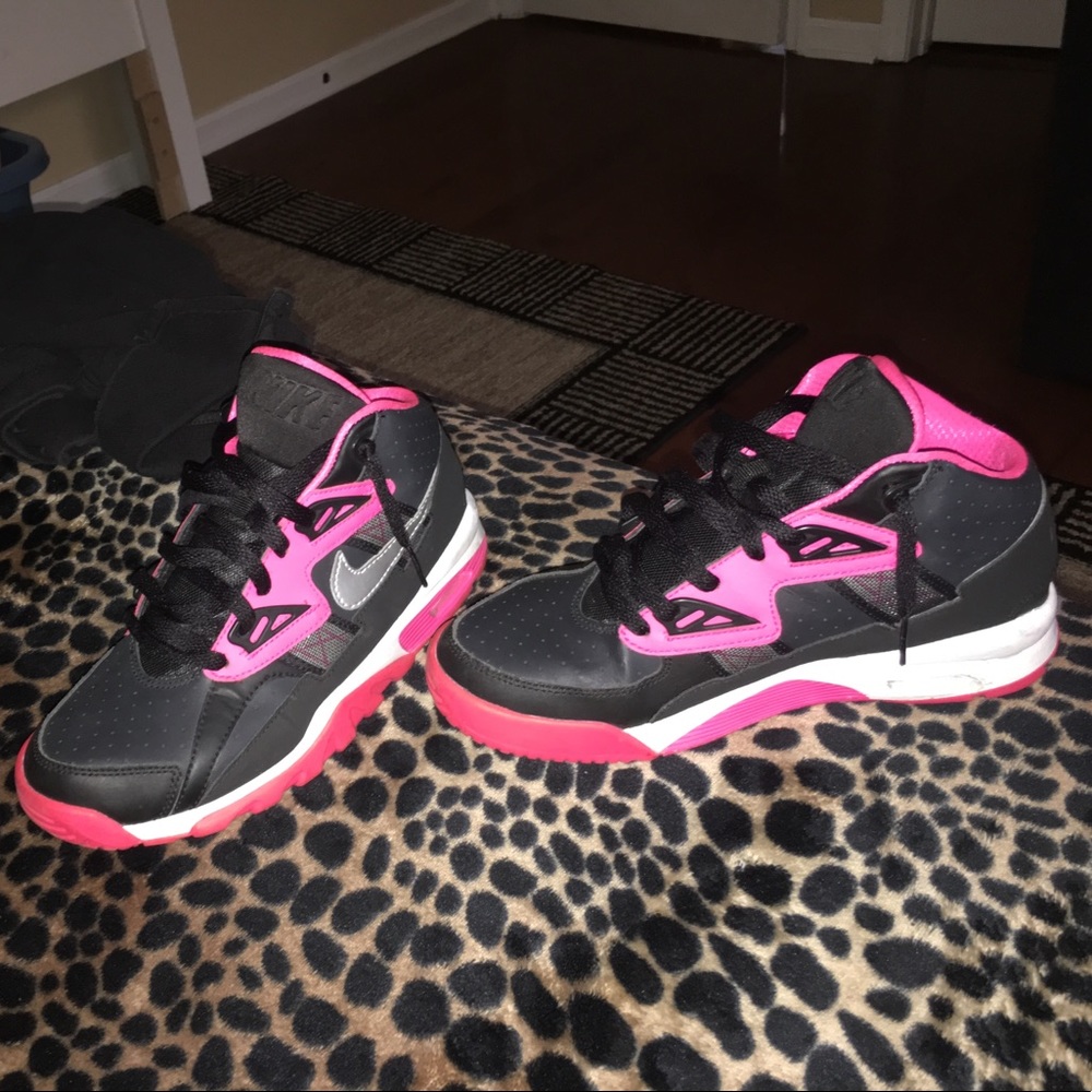 Bo Jackson nikes