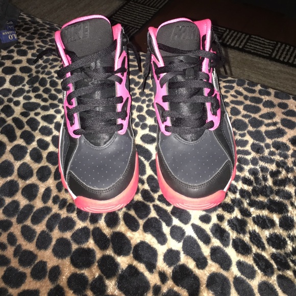 Bo Jackson nikes - Picture 2 of 3