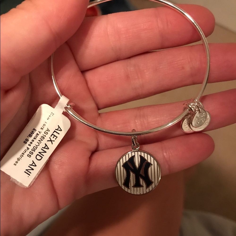 Yankees Alex and Ani