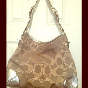 Coach purse Silver & Gray Medium