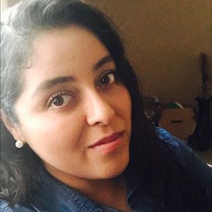 Meet your Posher, Sandy