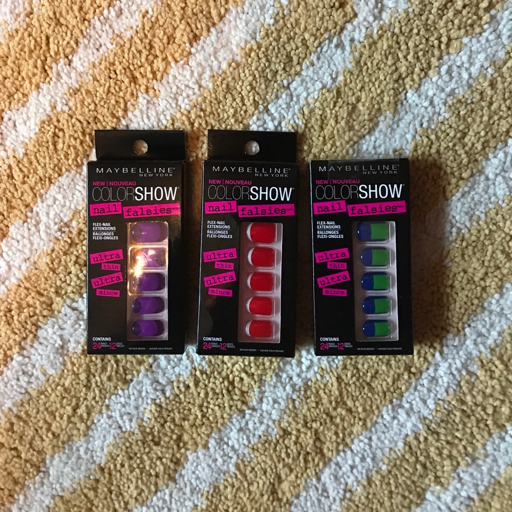 Lot of glue on nails