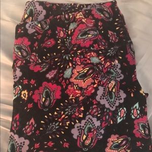 Good used condition lularoe tc leggings