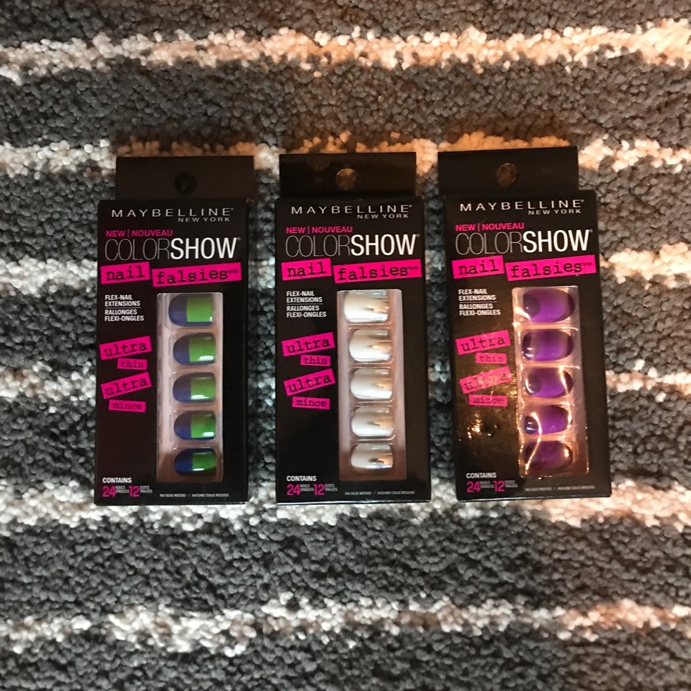 Lot of glue on nails