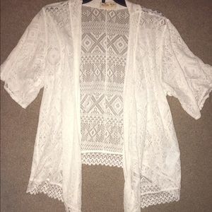 Hollister off white shrug