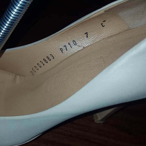 Salvatore Ferragamo Heels - Picture 5 of 7