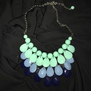 NWOT CHARMING CHARLIE'S NECKLACE