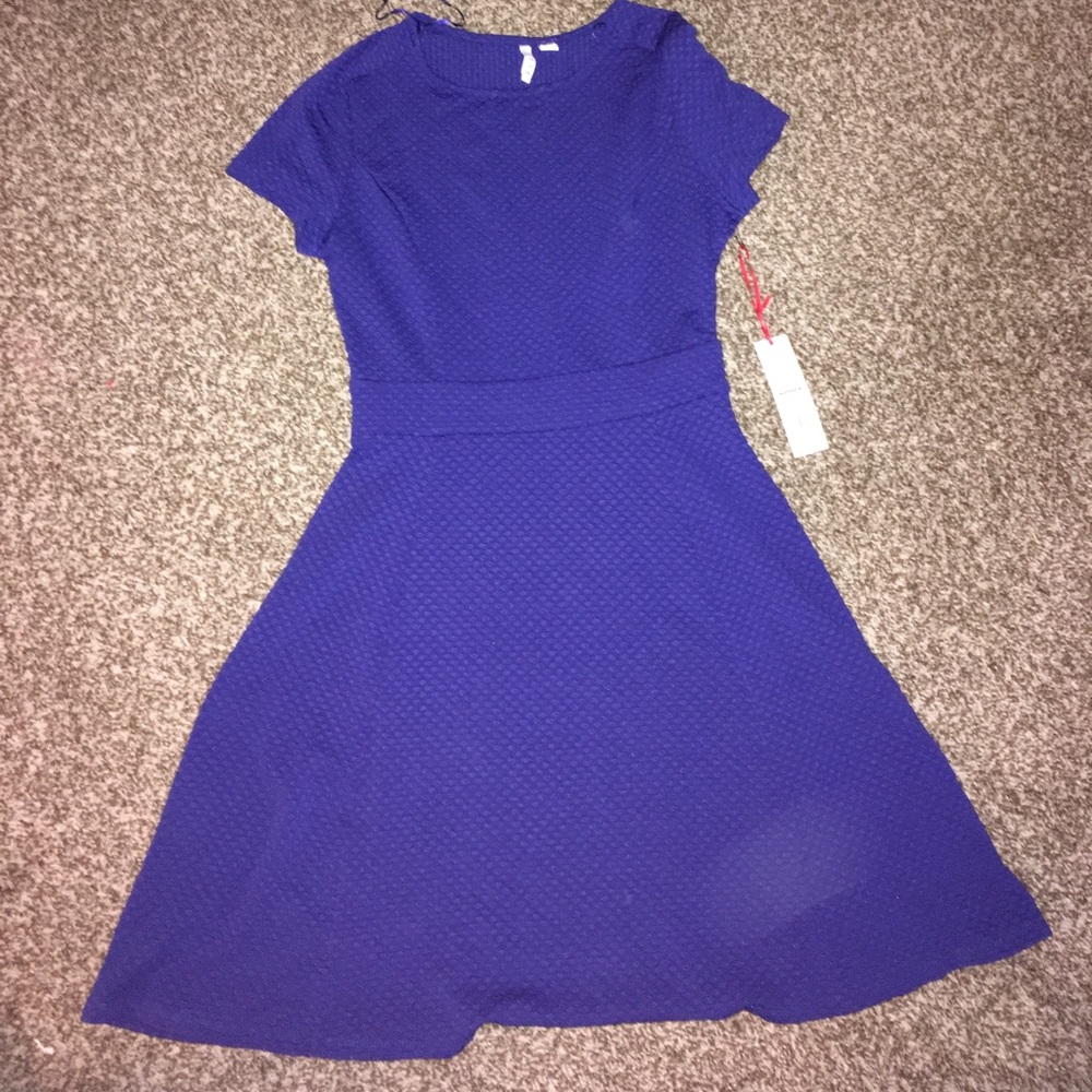 brand new elle dress