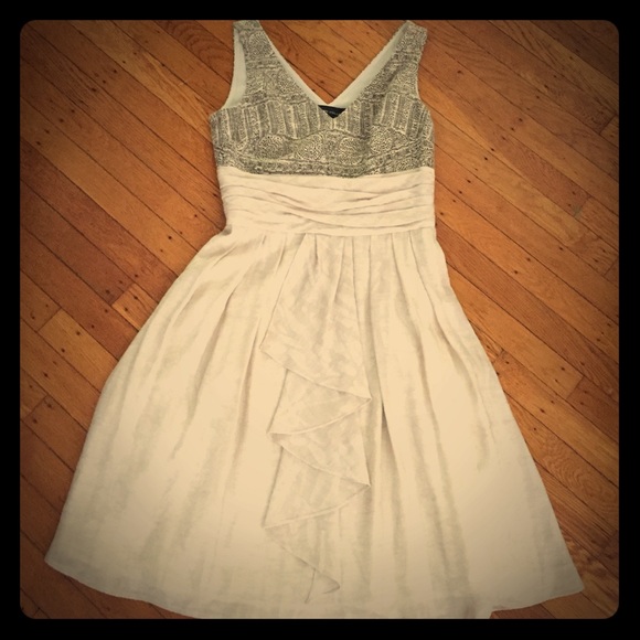 dress - Picture 1 of 4