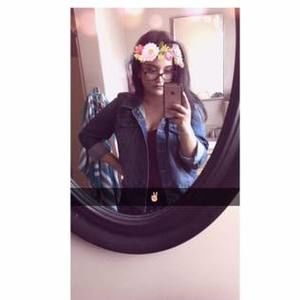 Meet your Posher, Nayeli