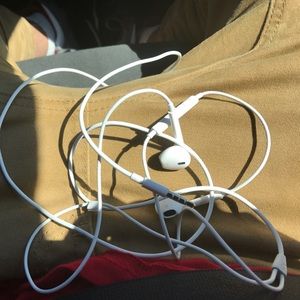 iPhone head phones
