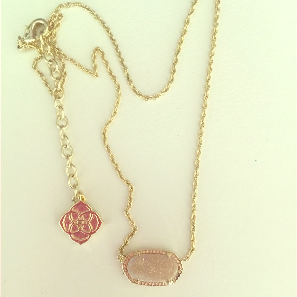Kendra Scott Elisa Pendant necklace