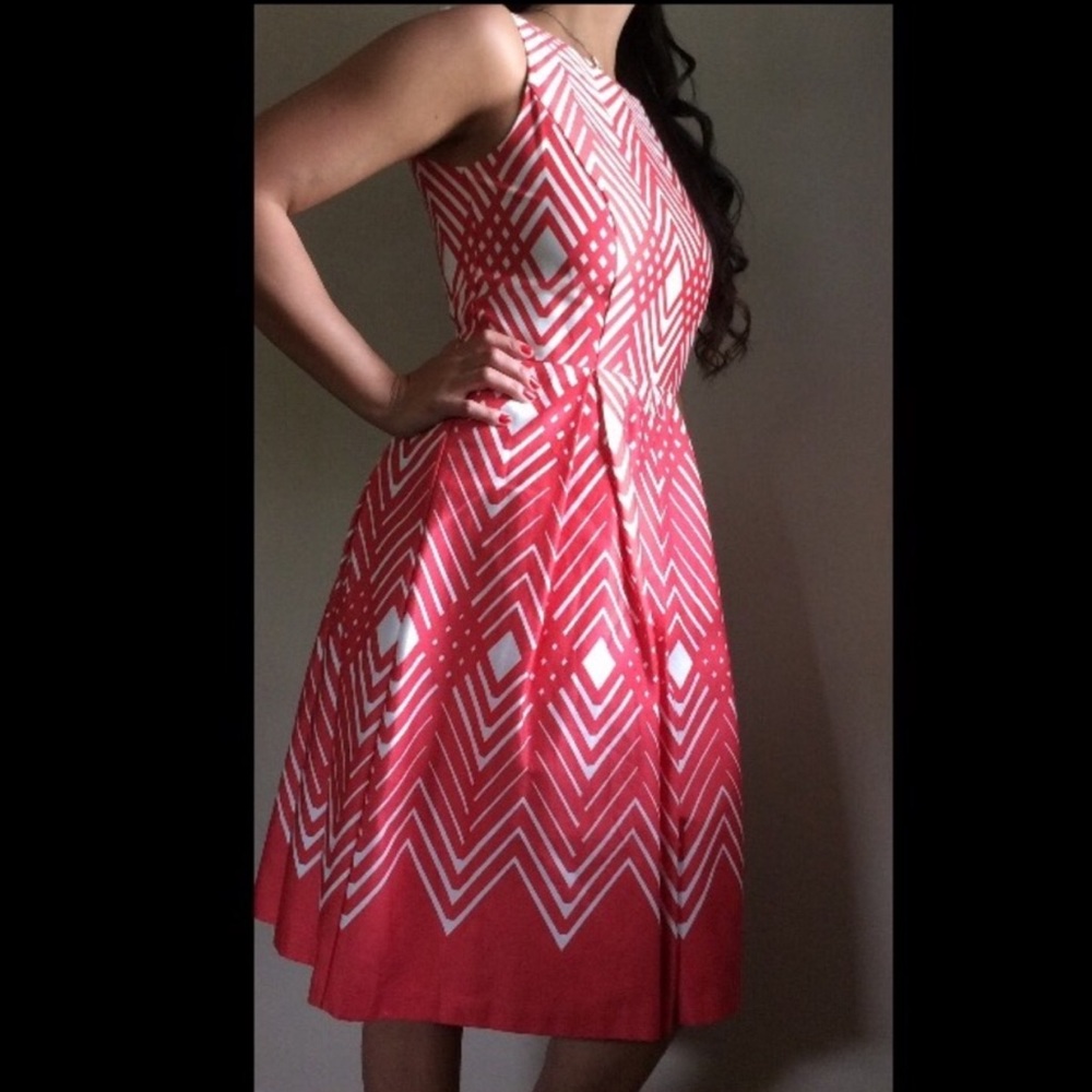 Classy Red and White A Line dress - Picture 3 of 4