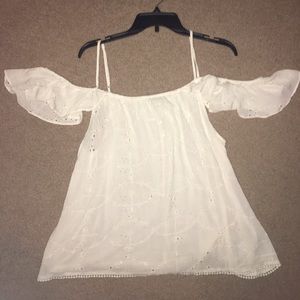 American Eagle Off the Shoulder Top💛